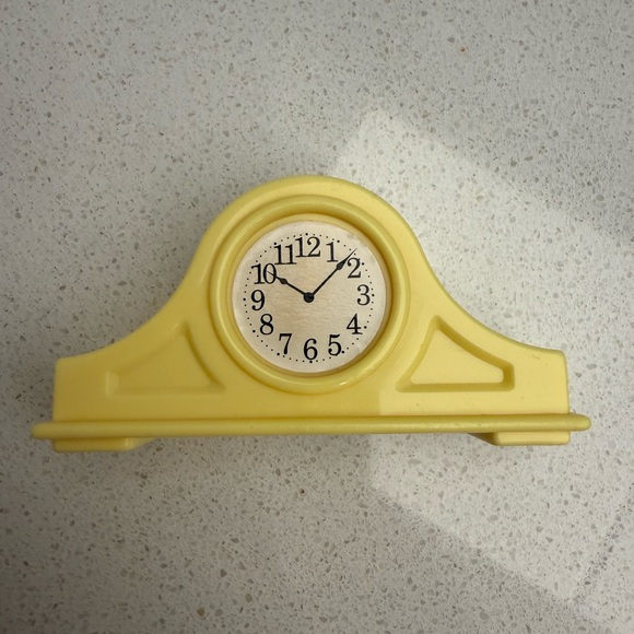 Vintage Playskool Victorian Dollhouse Yellow Mantel Clock 1990s - Picture 4 of 7